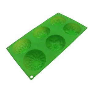 Moldes de Silicona para Hornear en Forma de Flores Diferentes, para Cupcakes de Chocolate Caseros - Product Image 6