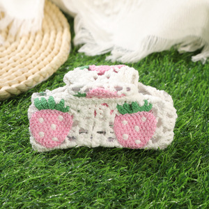 Fait à la main bohème ethnique carré tricoté requin <span class=keywords><strong>pince</strong></span> femmes laine Crochet cheveux griffes acétate tissu Simple conception personnalisé Carton - Product Image 5
