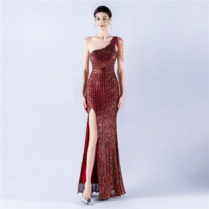 Vestido de Noche con Lentejuelas y Cuentas, de un Solo Hombro, con Cuello Diagonal y Abertura Alta - Product Image 6