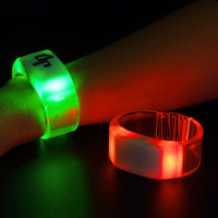 SOFFA Özel Tasarım Led Bileklik DMX Işıklı Pulsera LED Bileklik Uzaktan Kumandalı Bilezik Konser Etkinlik Partileri