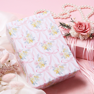 Papel de regalo reciclable con lazo rosa claro y pequeñas flores para decoración de cajas de regalo en fiestas de cumpleaños y despedidas de soltera. - Product Image 3