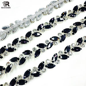 Adorno de Cristal con Forma de Hoja Colorida, Amarillo, Rojo, <span class=keywords><strong>Rosa</strong></span>, Verde, Azul, Morado, Decoración Exquisita, Cristal Transparente, <span class=keywords><strong>Vestido</strong></span> de Noche - Product Image 4