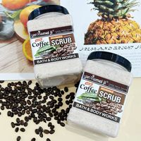 Aardbeien Koffie Fruit Gezichts- en Lichaamsscrub voor het verwijderen van dode huidcellen, het verwijderen van mee-eters, reinigen, verhelderen en hydrateren.