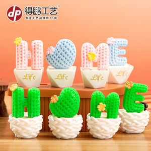 Dp Mini Cactus Home Letters, decoraciones de resina para escritorio e interior de coche, 4 piezas - Product Image 1
