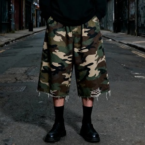 Pantalones Cortos Cargo de Algodón 100% Premium para Hombre, con Logotipo Personalizado, Estampado Camuflaje, de Pierna Ancha, Holgados y Casuales - Product Image 1