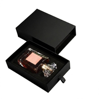 Boîte d'emballage de parfum personnalisée avec tiroir cosmétique, gaufrage, pelliculage mat, revêtement UV, doublure en éponge, logo personnalisé, parfum de luxe