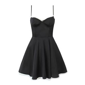 Robe mini décontractée à bretelles spaghetti de couleur unie pour femmes - Product Image 6