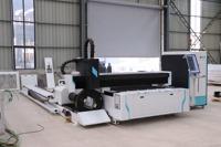 Découpeuse laser à fibre automatique professionnelle pour tôles et tubes en acier inoxydable |   Machine CNC à double usage |   Économisez de l'espace de travail