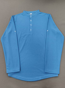 เสื้อโปโลแขนยาวผู้ชายขายดีสำหรับฤดูร้อน สวมใส่สบาย ระบายอากาศได้ดี สีพื้น กระดุมติด คอตั้ง เหมาะสำหรับเล่นกอล์ฟ - Product Image 2