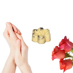 Barra de Loción Hidratante Deluxe con Forma de Flor de Vainilla y Naranja, Barra Corporal Vegana con Manteca de Karité, Humectante Natural de 1.0 oz Para Todo Tipo de Piel - Product Image 4