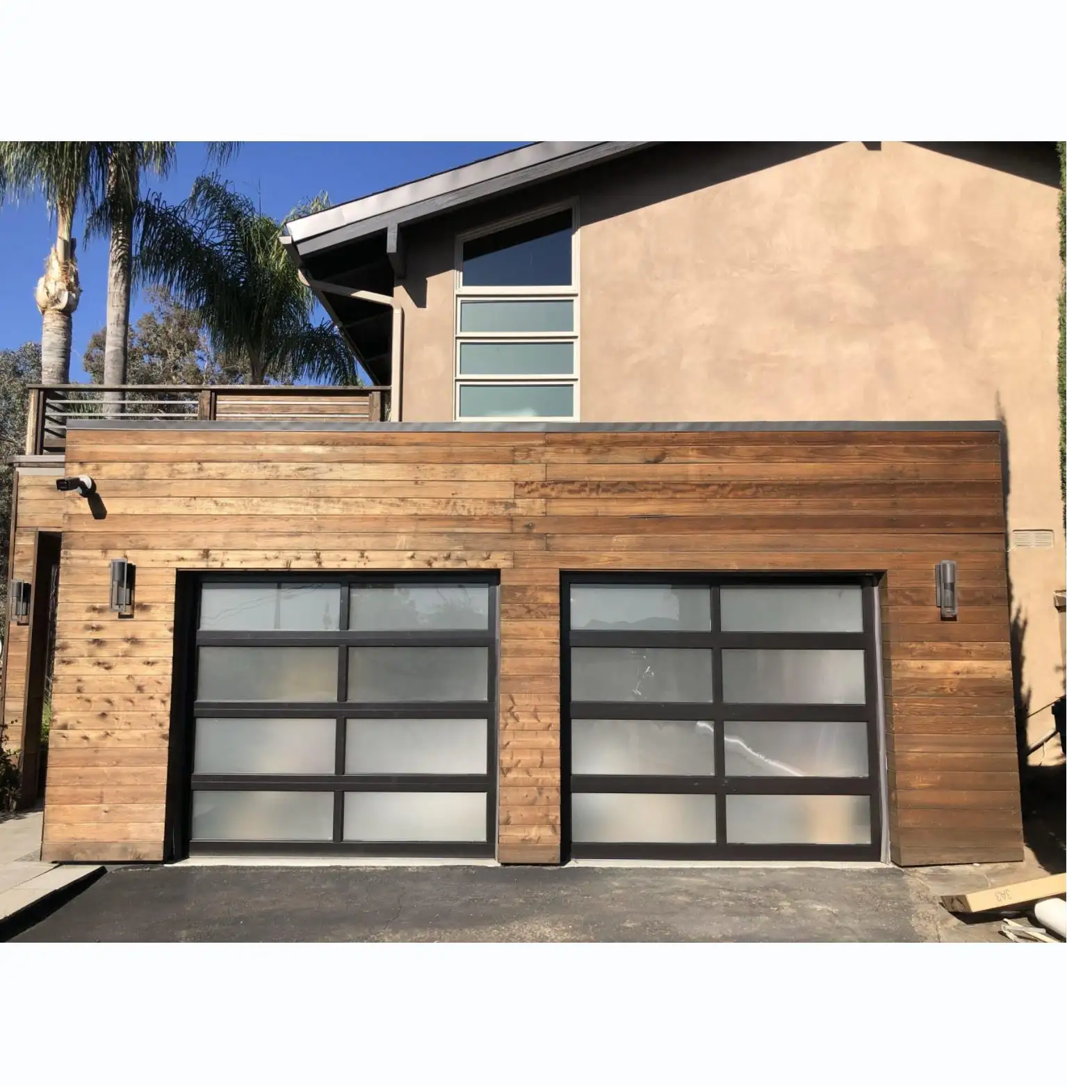 Alüminyum temperli cam garaj kapısı havai siyah renk eloksallı alüminyum cam garaj kapıları