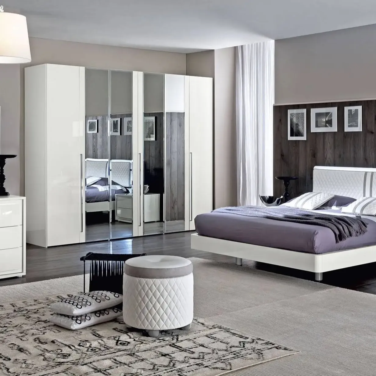 Ensemble de chambre à coucher haute brillance meubles maison miroir armoire double tête de lit en cuir