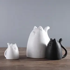 Ornamenti per gatti in ceramica creativa nordica per la casa per un set di tre famiglie
