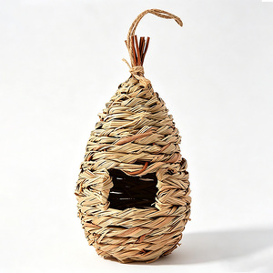 Casetta per Colibrì a Forma di Erba Naturale ed Ecologica, Intrecciata a Mano, Gabbia per Animali da Giardino, Patio e Prato - Product Image 1