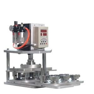 Máquina Neumática para Hacer Botones de 25-75 mm con 6 Moldes Redondos de 32-58 mm para la Creación de Botones - Product Image 1