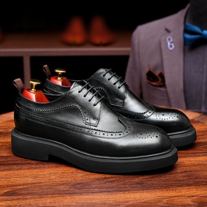 <span class=keywords><strong>Scarpe</strong></span> <span class=keywords><strong>da</strong></span> <span class=keywords><strong>Uomo</strong></span> Stringate Traspiranti Brogue Britanniche Intagliate in Vera Pelle Suola Spessa Rialzate <span class=keywords><strong>Sposo</strong></span> Matrimonio Business Formale - Product Image 2