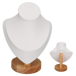 Juego de 3 Soportes Modernos de Lujo para Collares de Madera con Base de Terciopelo Imitación Piel en Forma de Elefante para Exhibición de Joyería - Product Image 4