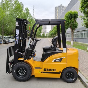 Montacargas Diésel SNSC FD20 de <span class=keywords><strong>2</strong></span> y 3 Toneladas, Desplazamiento Lateral, Transmisión Automática, Mástil Hidráulico de Tres Etapas SHIMADZU de Japón, 3000-7000 mm - Product Image 1