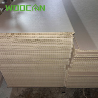 Panneaux muraux et de plafond en fibre de bois de bambou WPC à grain de marbre blanc, modernes, imperméables, pour la cuisine, la salle à manger, la villa, la décoration intérieure