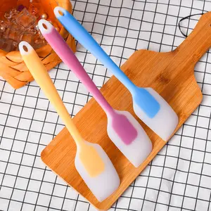 家用厨房工具独特优质半透明硅胶小蛋糕抹刀硅胶黄油抹刀厨房配件烘焙