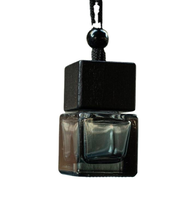 Bouteilles en verre vides noires populaires de 8 ml, forme carrée française, pour diffuseur de parfum de voiture, à suspendre