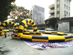 Terrain <span class=keywords><strong>de</strong></span> jeu grand <span class=keywords><strong>Circuit</strong></span> <span class=keywords><strong>de</strong></span> speedway, piste <span class=keywords><strong>de</strong></span> course <span class=keywords><strong>de</strong></span> kart gonflable Zorb pour voitures pare-chocs en vente - Product Image 5