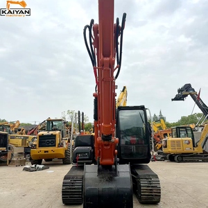 Excavadora de cadenas usada de color naranja, modelo Hitachi ZAXIS 120, bajo consumo de combustible, en buen estado. - Product Image 3