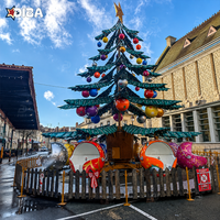 Manège en forme de sapin de Noël en acier, 32 places, pour parcs à thème de Noël, attractions familiales