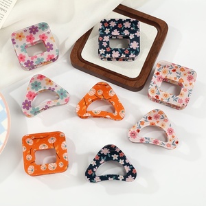 Pinza de Pelo con Diseño Floral Cuadrado, Estilo Fresco y Moderno, Accesorios para el Cabello con Estampado Floral Completo para Niñas - Product Image 1