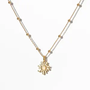 Desain Baru 2021 925 Perak Murni 18K Imitasi Lapis Emas Batu Bulan Perhiasan Kalung Jimat Matahari