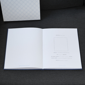 Libro dei Ricordi Scolastici con Logo Personalizzato, Completamente Personalizzabile, Diario Ricordo con Stampa in Lamina d'Oro e Copertina in Lino, con Confezione <span class=keywords><strong>Regalo</strong></span> - Product Image 3