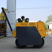Nouvelle Compactrice Routière à Double Tambour Autotractée avec Certification EPA pour Engins de Construction Routière