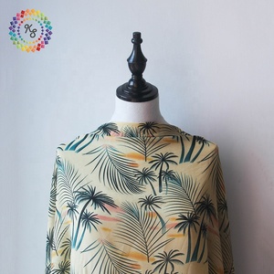 Tissu en crêpe de soie perlée à <span class=keywords><strong>imprimé</strong></span> palmier <span class=keywords><strong>tropical</strong></span> pour robe - Product Image 4