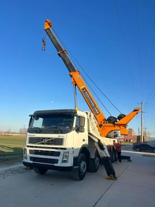 Camions de dépannage et de remorquage lourds de 50 tonnes, utilisés pour Volvo 6X4 8x4, en bon état, essence, à vendre en Afrique du Sud - Product Image 3