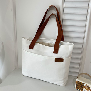 Sac fourre-tout en toile pour shopping de voyage multifonctionnel personnalisé de qualité supérieure au design tendance pour usage promotionnel - Product Image 3