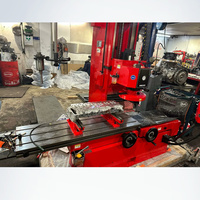 Machine à alésage et fraisage verticale BM200 pour la reconstruction de blocs-moteurs, machine à alésage et fraisage de culasses de moteur