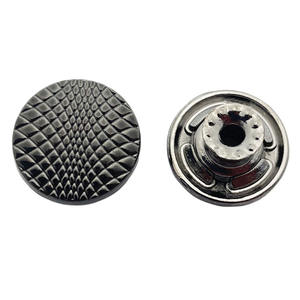 Botón de mezclilla de aleación de <span class=keywords><strong>zamak</strong></span> botón de metal hecho en fábrica en medias - Product Image 4