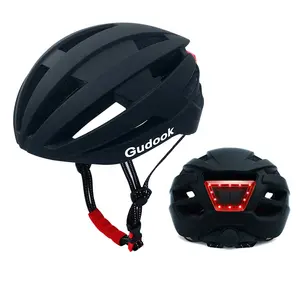 Yeni kentsel Commuting LED bisiklet kask bisiklet spor bisiklet kask yetişkin için dahili şarj edilebilir pil kuyruk ışık