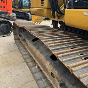 Excavatrice sur chenilles CAT 320GX de 20 tonnes avec godet de 1,0 m³ de capacité, modèle d'occasion cat320GX - Product Image 4