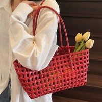 Sac à bandoulière en PU tressé ajouré avec doublure en toile, idéal pour la plage, les vacances d'été et le shopping