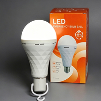 Ampoule LED d'urgence rechargeable en gros, E27 B22, alimentée par batterie, éclairage intérieur/extérieur