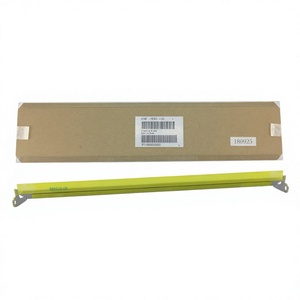 ใบมีดทำความสะอาดแท้รุ่นใหม่ C8000 1085 1100 A1RFR7F133 สำหรับ Konica Minolta ใบมีดทำความสะอาดระบบถ่ายโอน - Product Image 1