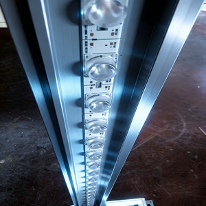 Boîte lumineuse solaire rectangulaire murale en aluminium, anti-rouille, pour affichage décoratif publicitaire en pharmacie et <span class=keywords><strong>clinique</strong></span> médicale - Product Image 3