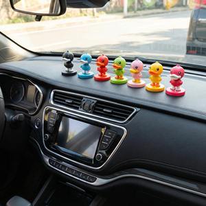 Muñeco Personalizado de Bobblehead de B.Duck, Deportistas y Personas Famosas - Product Image 2