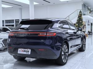 SUV électrique d'occasion à faible kilométrage, 7 airbags de sécurité, transmission automatique, caractéristiques high-tech, modèle juin <span class=keywords><strong>2022</strong></span> - Product Image 4