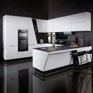 Meubles <span class=keywords><strong>de</strong></span> cuisine Runwood George : Armoires d'îlot <span class=keywords><strong>de</strong></span> luxe laquées sur mesure avec double évier, design moderne - Product Image 1