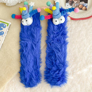 HY-4778 nouveau drôle chaussettes fille créatif chenille conception équipage corail polaire chaussettes femmes plus chaud sol bas hiver - Product Image 5