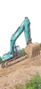 รถขุดโคเบลโก้ Sk495D มือสอง ขายโดยโรงงานโคเบลโก้ ประเทศญี่ปุ่น รถขุดโคเบลโก้ Sk135 มือสอง ปั๊มไฮดรอลิกชิมาดซึ - Product Image 3