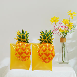 Brazaletes de natación con diseños de flamenco, cangrejo, unicornio y cerdo para niños de 2 a 4 años, flotadores de PVC, juguetes acuáticos - Product Image 3