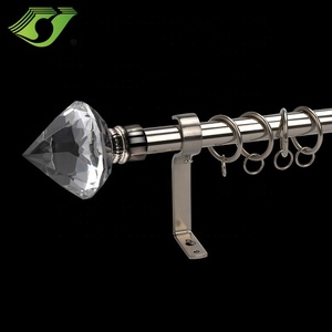Nuovo Design di Terminali in Cristallo Diamantato <span class=keywords><strong>per</strong></span> Aste di <span class=keywords><strong>Tende</strong></span> o Bastoni <span class=keywords><strong>per</strong></span> <span class=keywords><strong>Tende</strong></span> e Accessori - Product Image 1